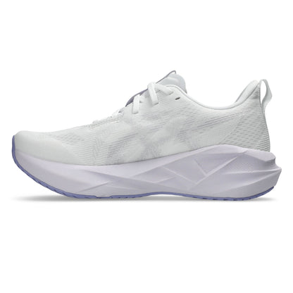 ASICS Damskie buty do biegania Novablast 5 (szerokie dopasowanie)