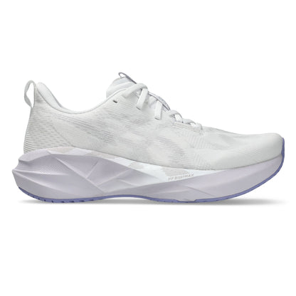 ASICS Damskie buty do biegania Novablast 5 (szerokie dopasowanie)